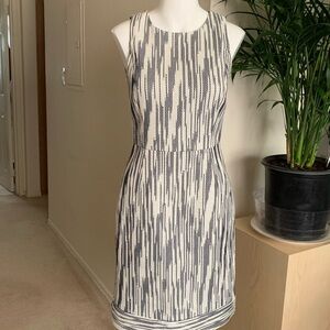 J Crew Navy/Cream  Sheath Dress- size 2